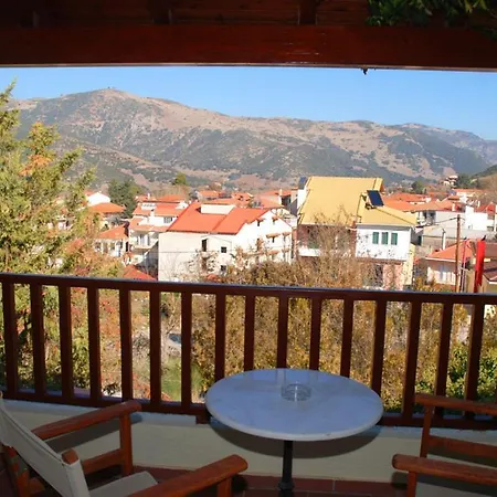 Πανσιόν Driades *