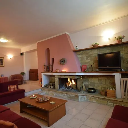 Driades Pensionat Kalavryta